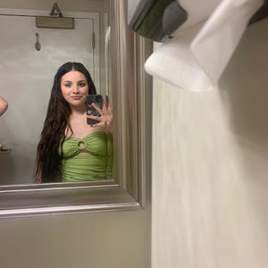 Meet your Posher, Annalize